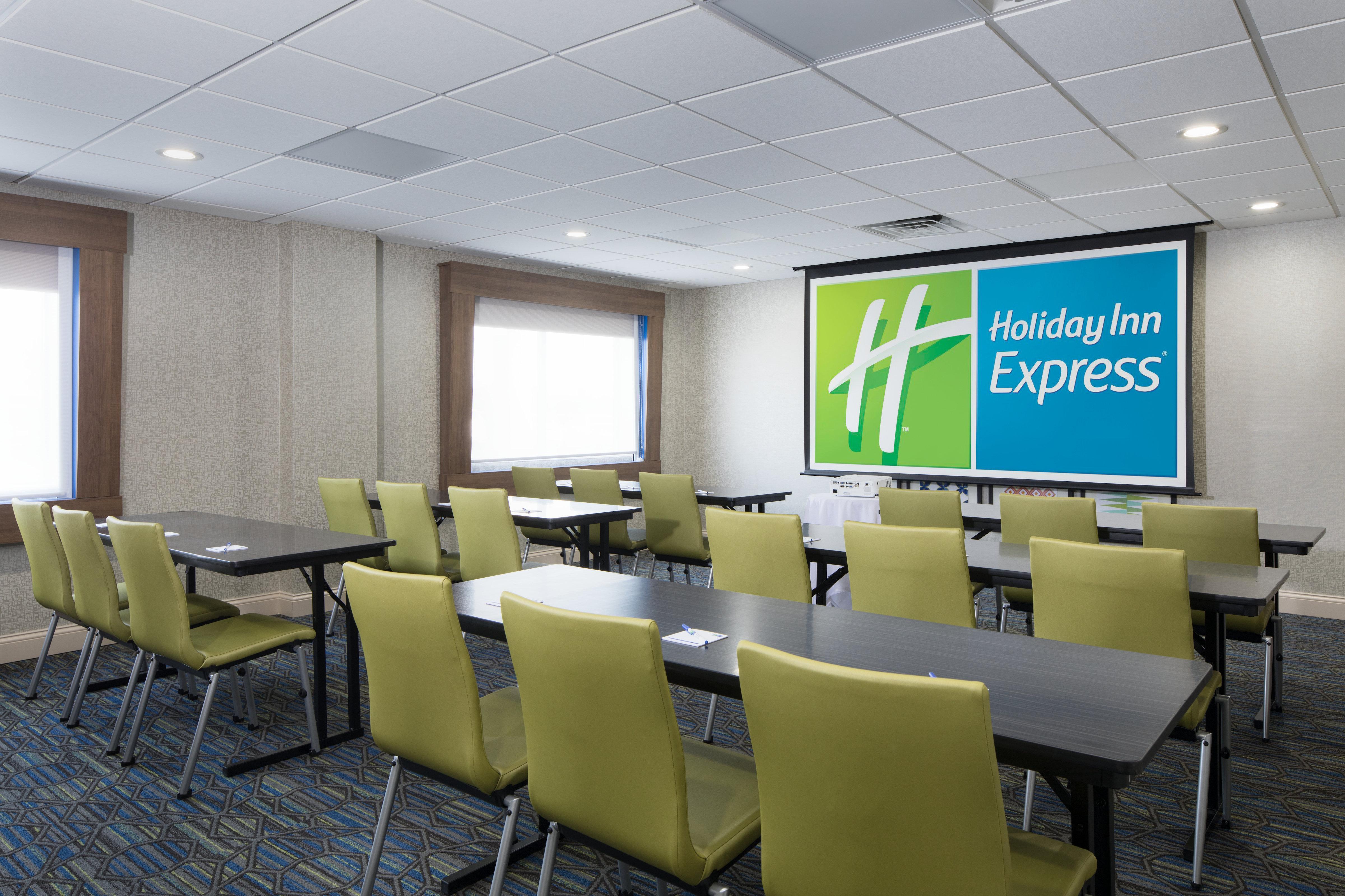 Holiday Inn Express Louisville Northeast, An Ihg Hotel Exterior foto